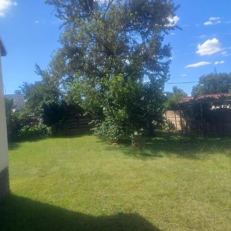 Kempton Park Lodge Birch Acres ケンプトンパーク エクステリア 写真
