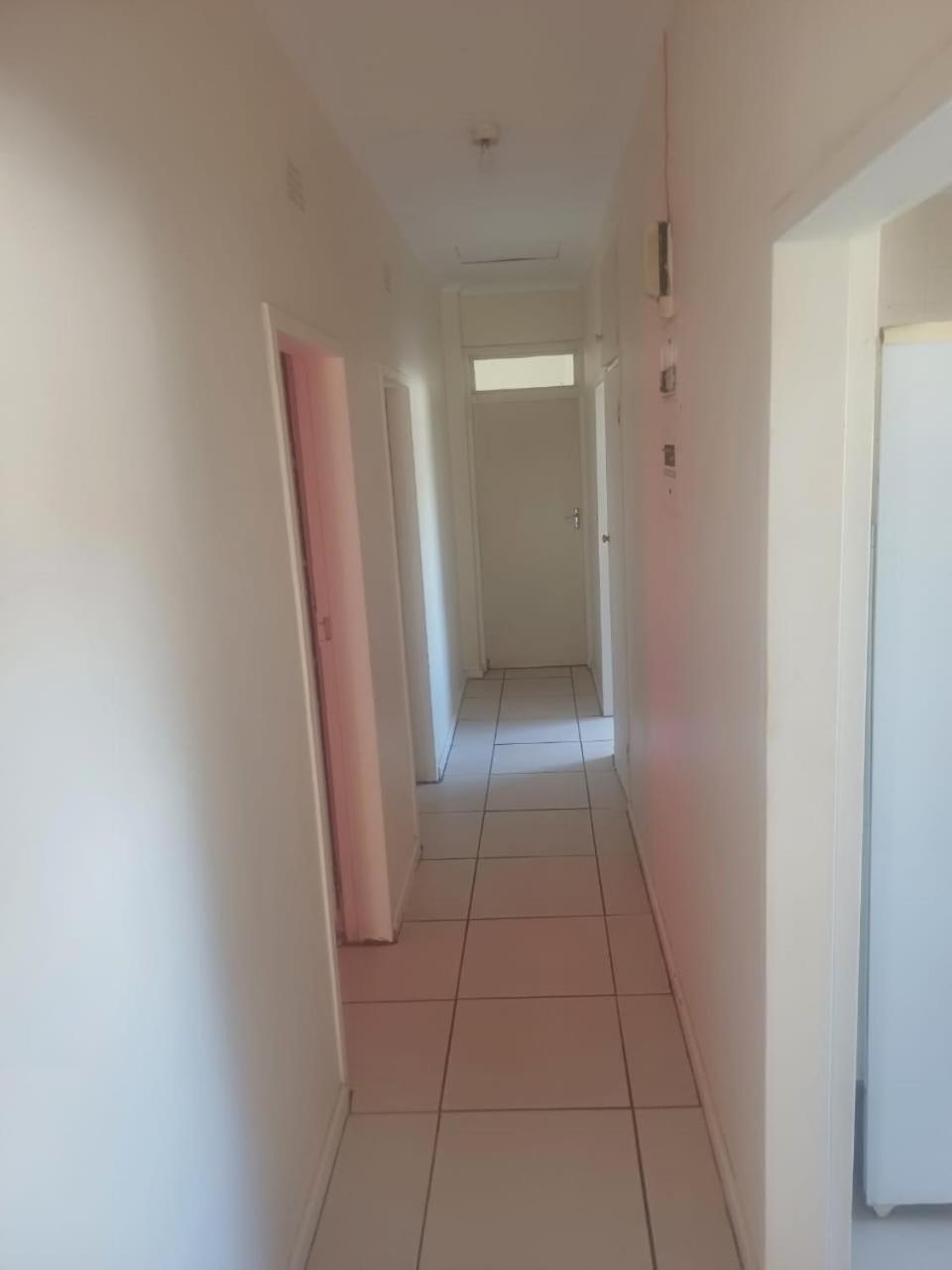 Kempton Park Lodge Birch Acres ケンプトンパーク エクステリア 写真