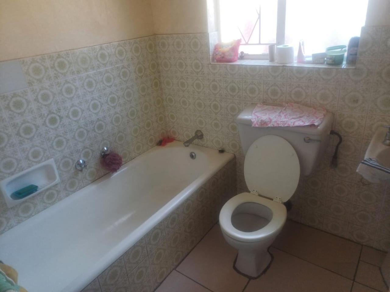 Kempton Park Lodge Birch Acres ケンプトンパーク エクステリア 写真